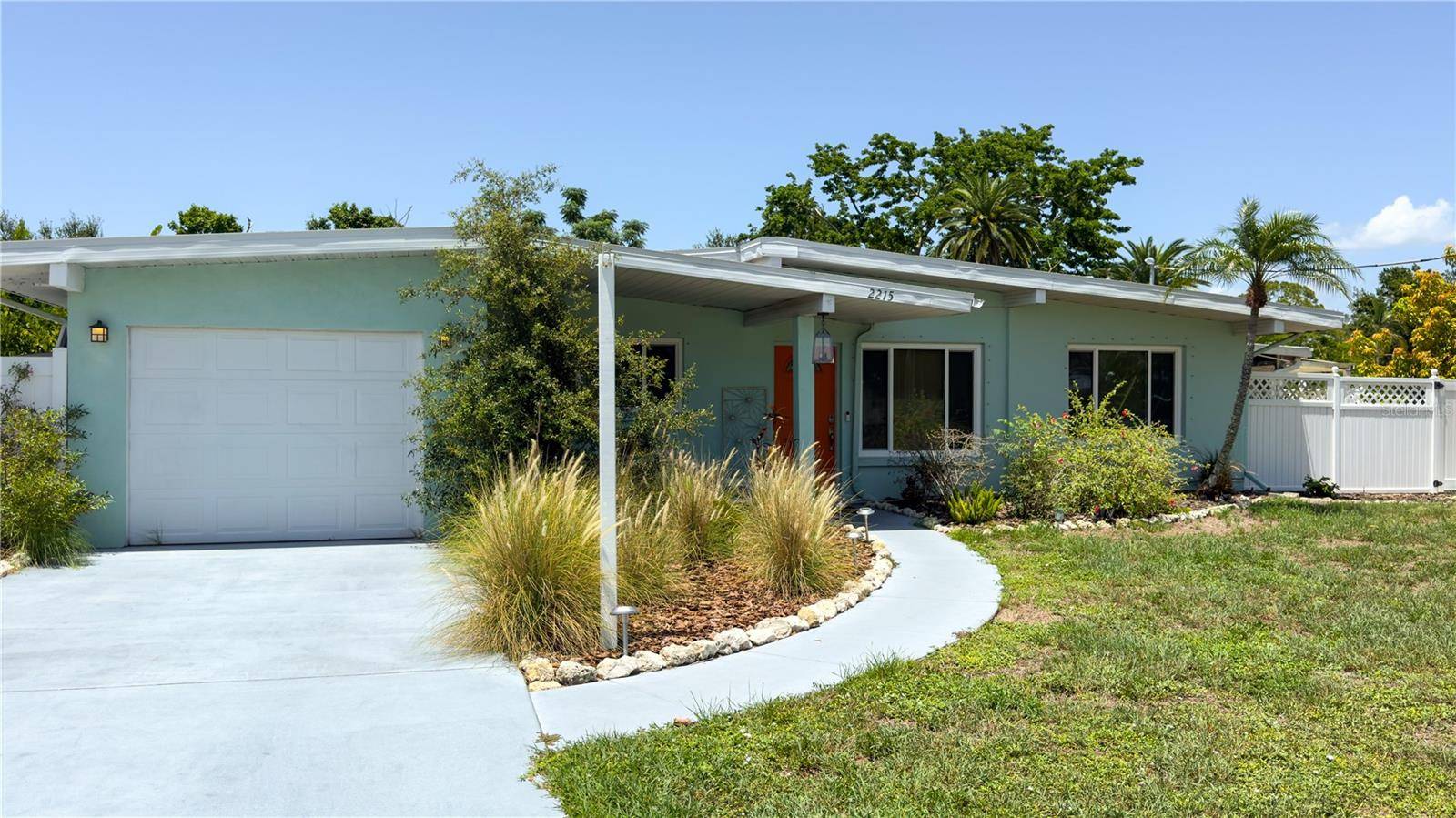 2215 ALVARADO LN, Sarasota, FL 34231