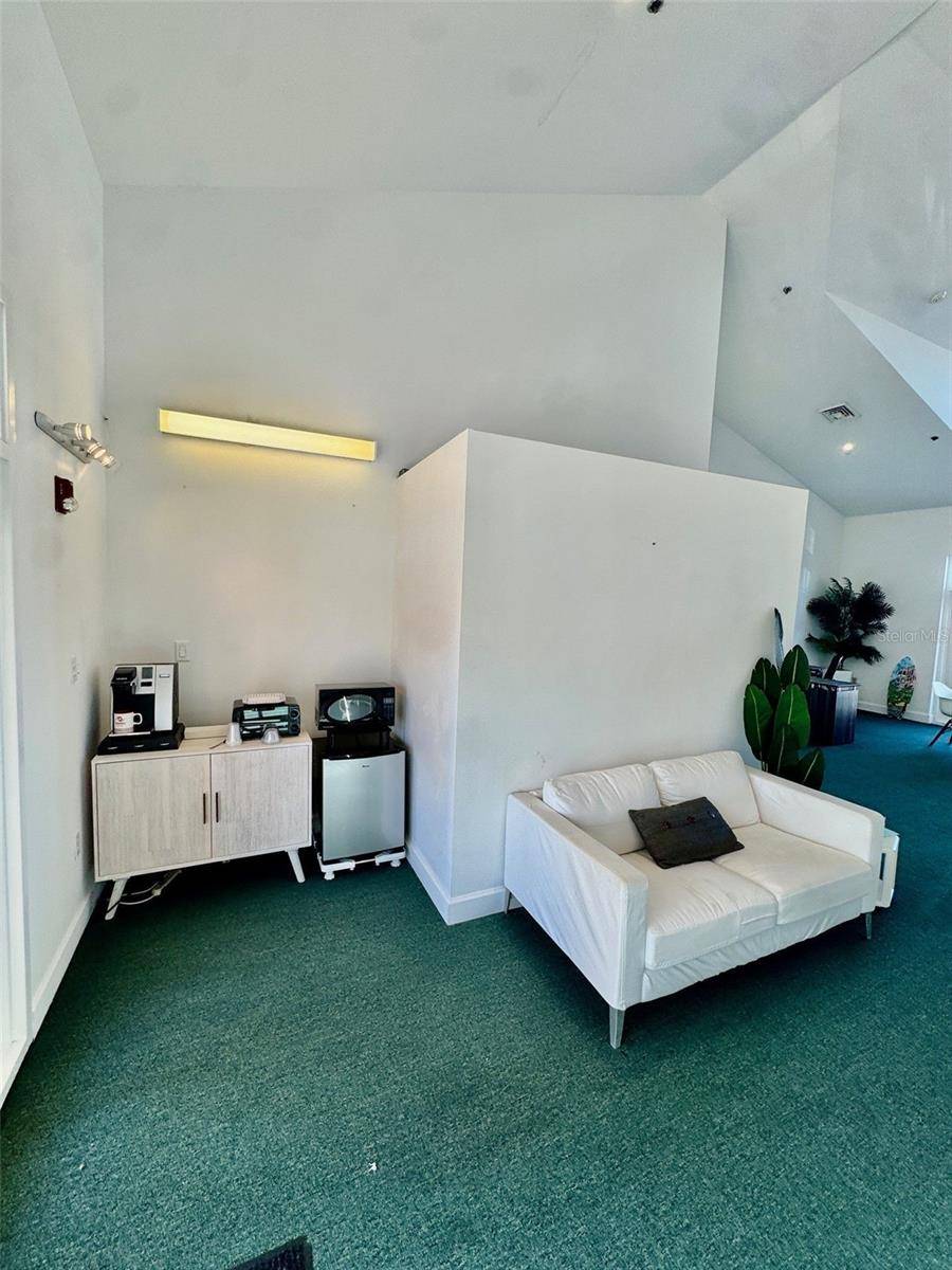 101 S BAY BLVD #A2, Anna Maria, FL 34216