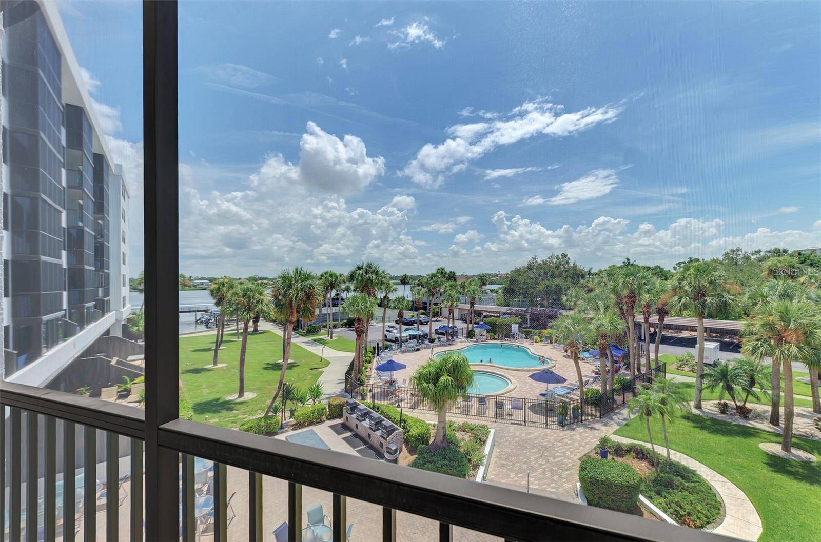 5855 MIDNIGHT PASS RD #333, Sarasota, FL 34242