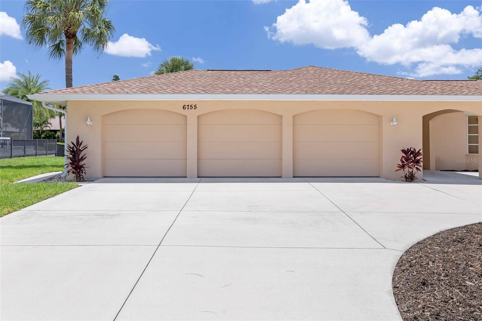 6755 AVENUE B, Sarasota, FL 34231