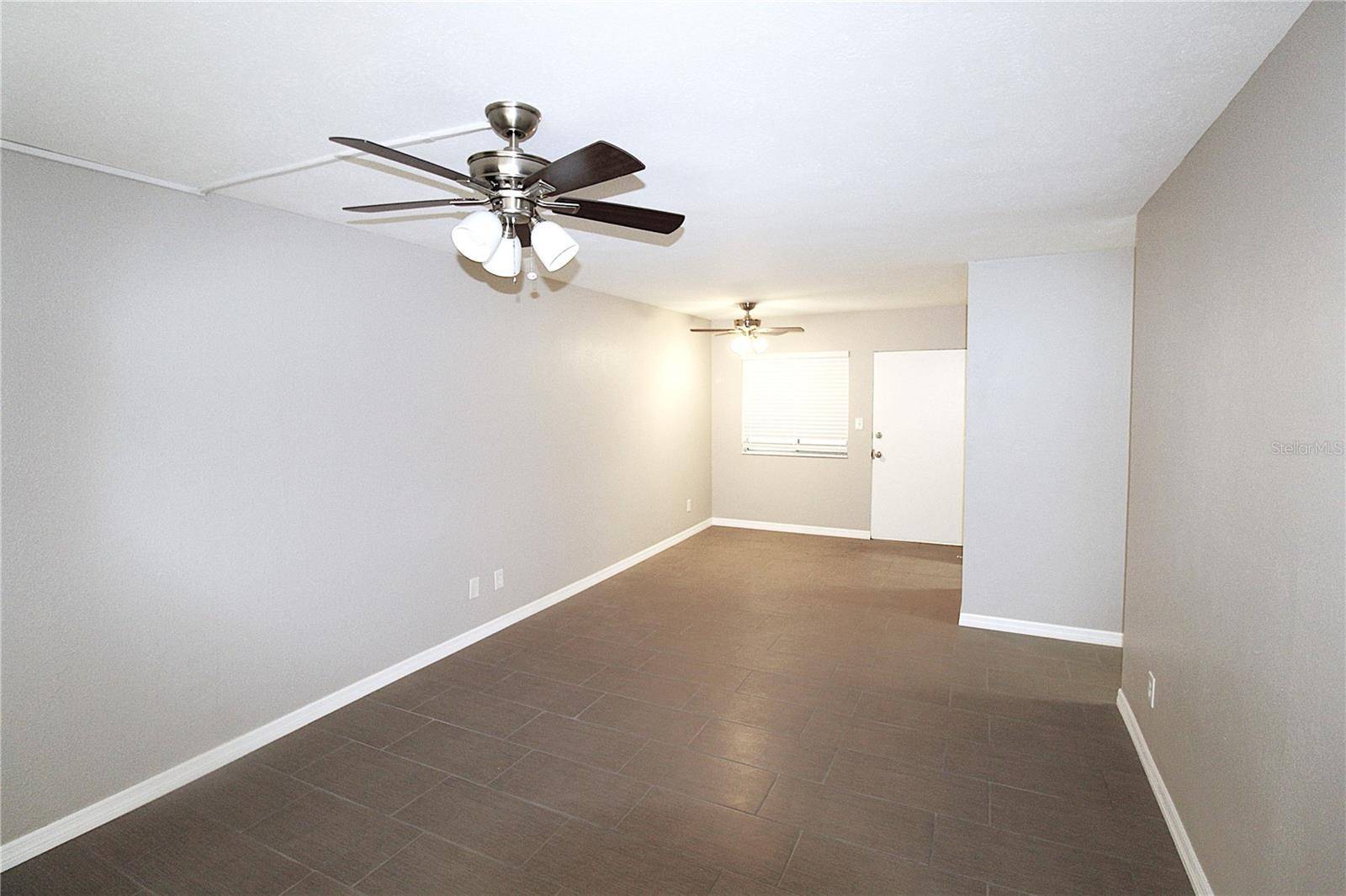 3001 BEE RIDGE RD #109, Sarasota, FL 34239