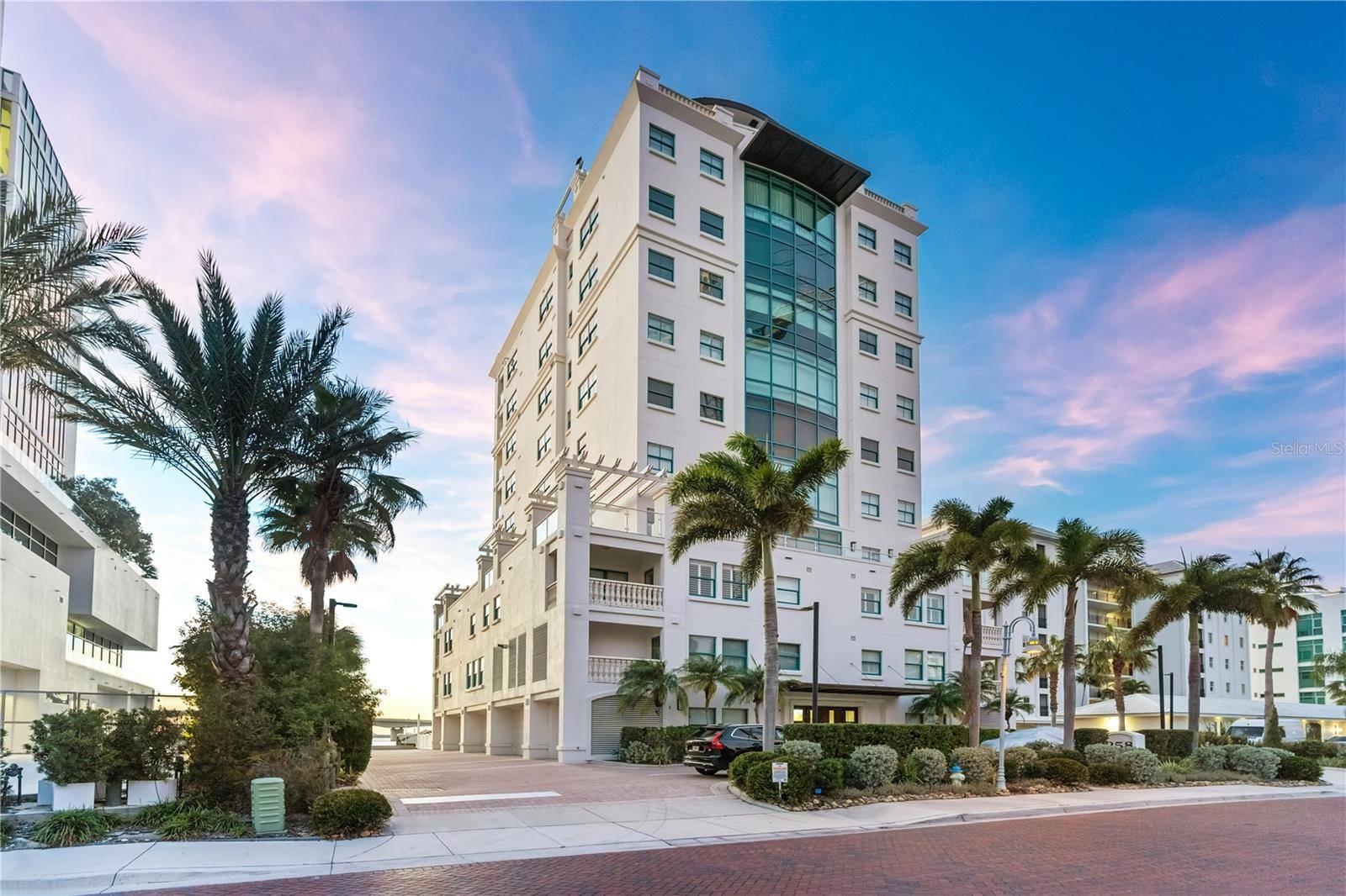 258 GOLDEN GATE PT #701, Sarasota, FL 34236