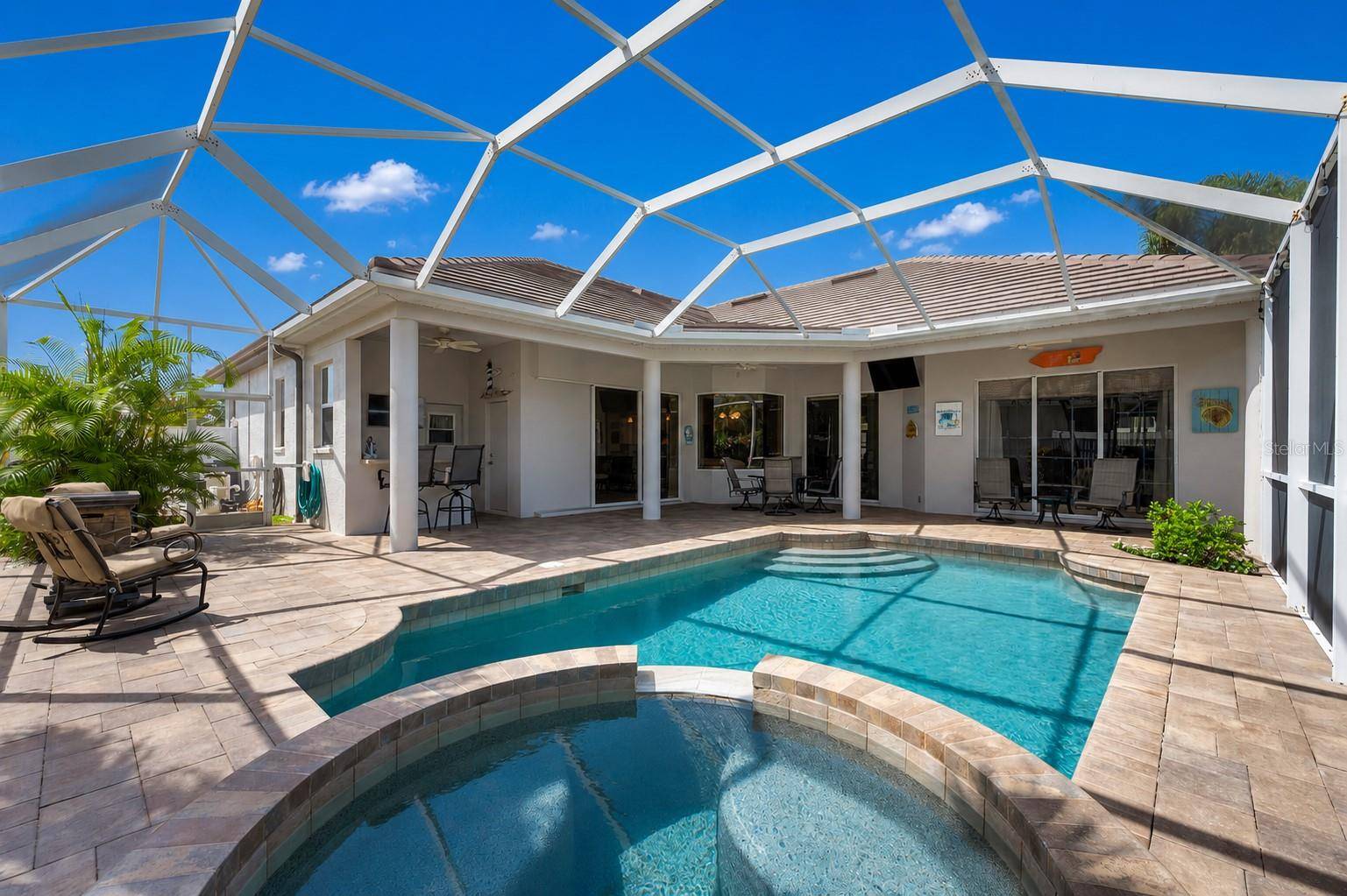 7572 PALMER GLEN CIR, Sarasota, FL 34240