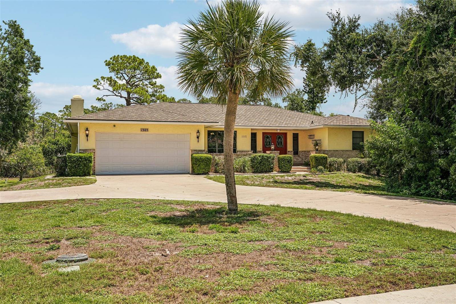1305 SORRENTO WOODS BLVD, Nokomis, FL 34275