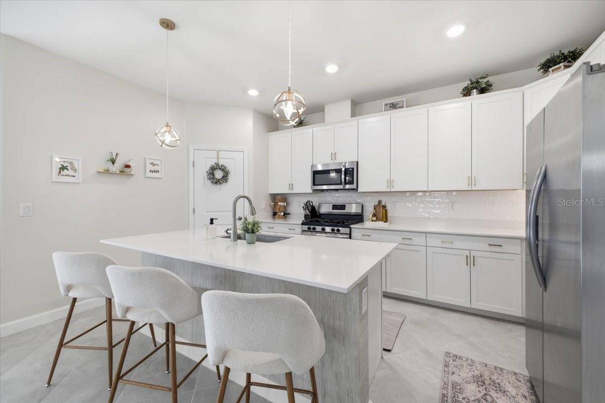 5250 CORAL REEF WAY, Lakewood Ranch, FL 34211