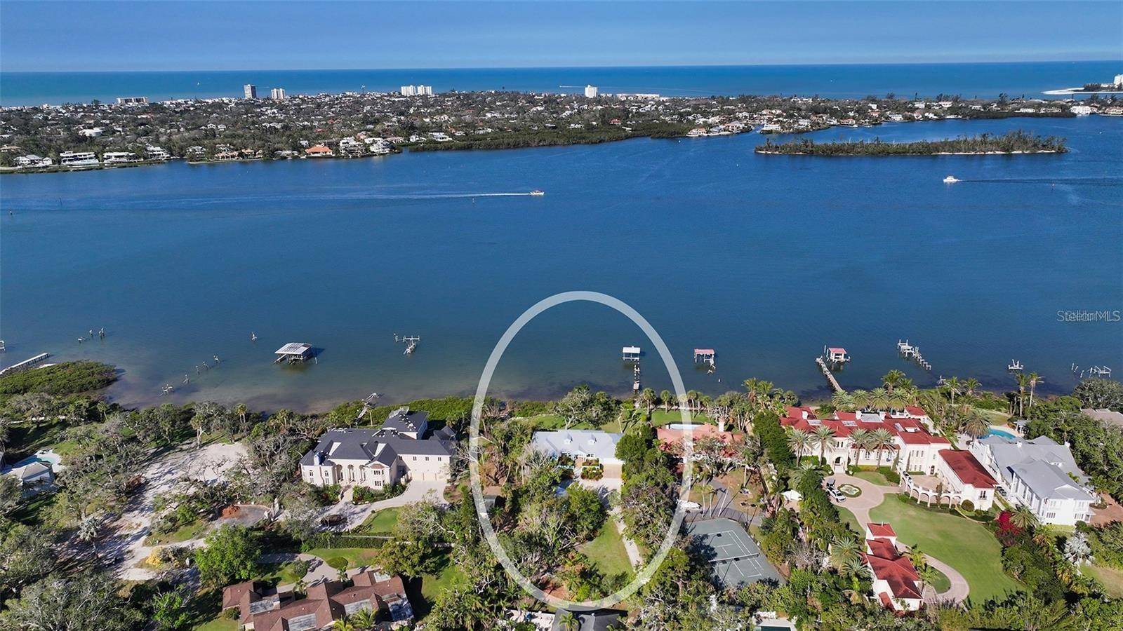 1440 KIMLIRA LN, Sarasota, FL 34231