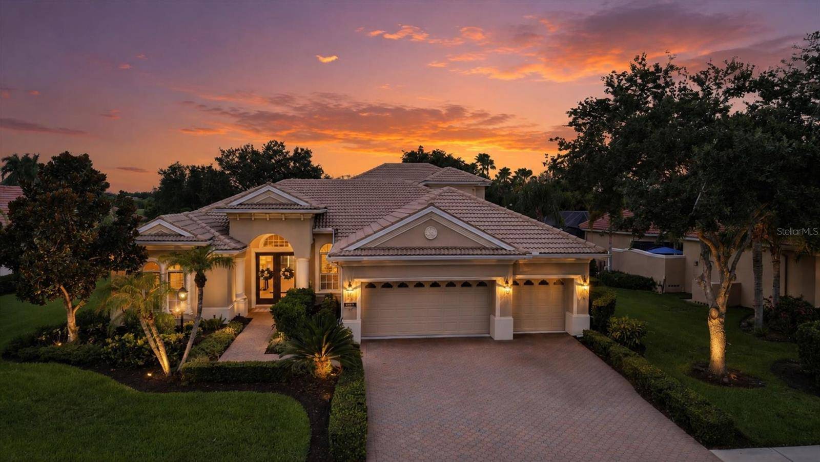 6806 DOMINION LN, Lakewood Ranch, FL 34202