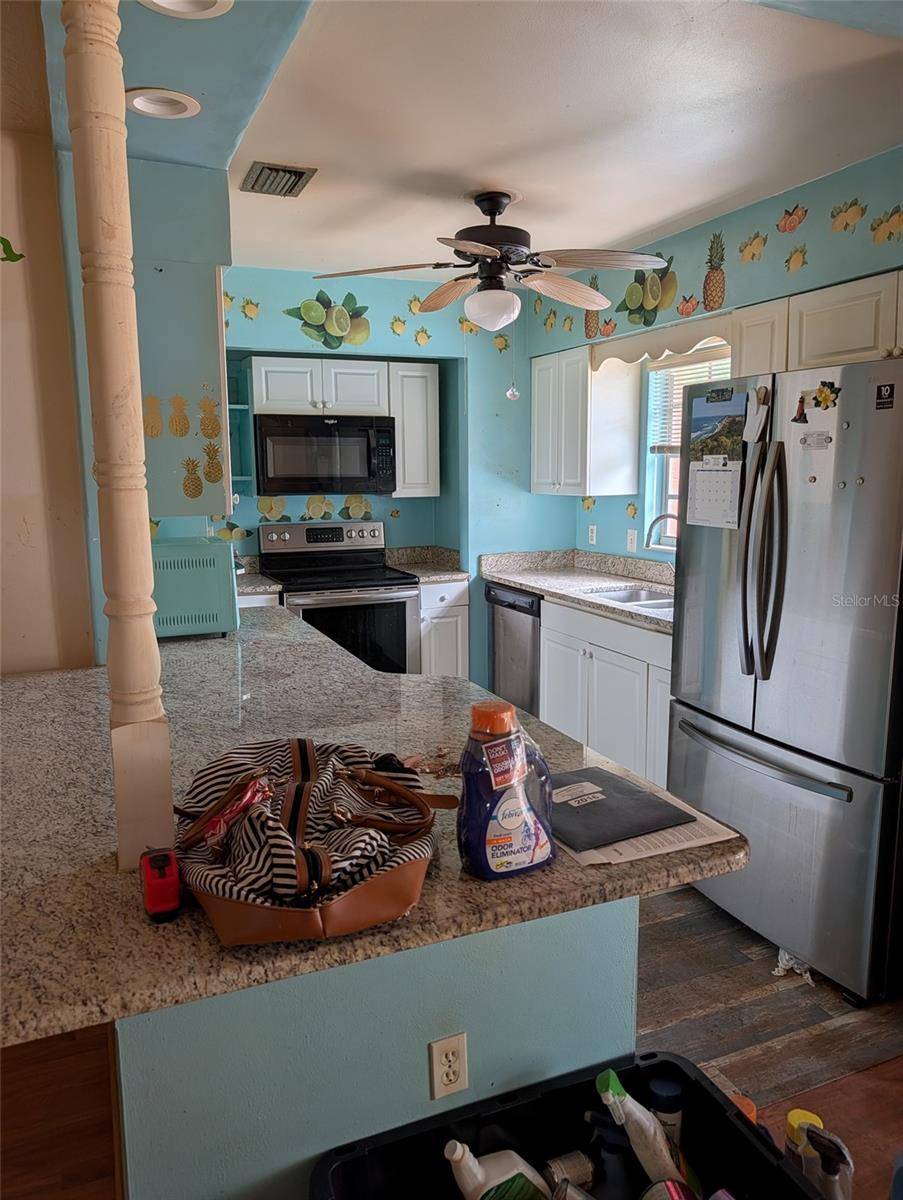 604 HAMLIN ST, Nokomis, FL 34275
