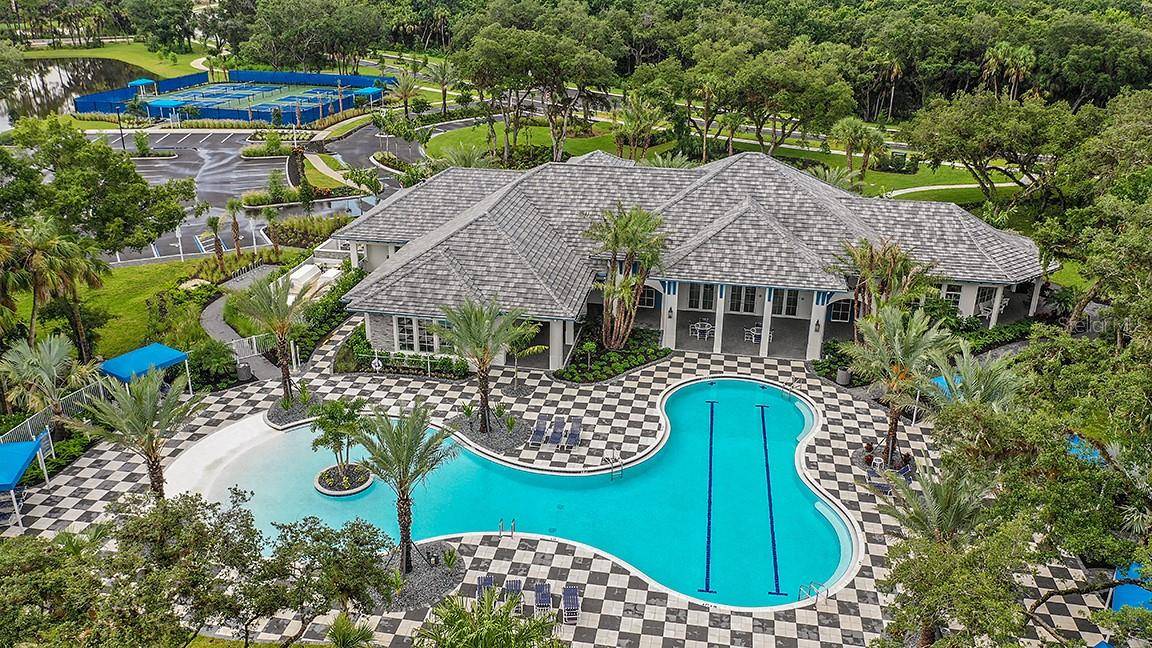 21261 HOLMES CIR, Venice, FL 34293