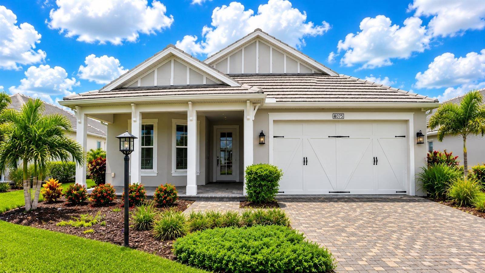 8075 SLIPWAY DR, Sarasota, FL 34240