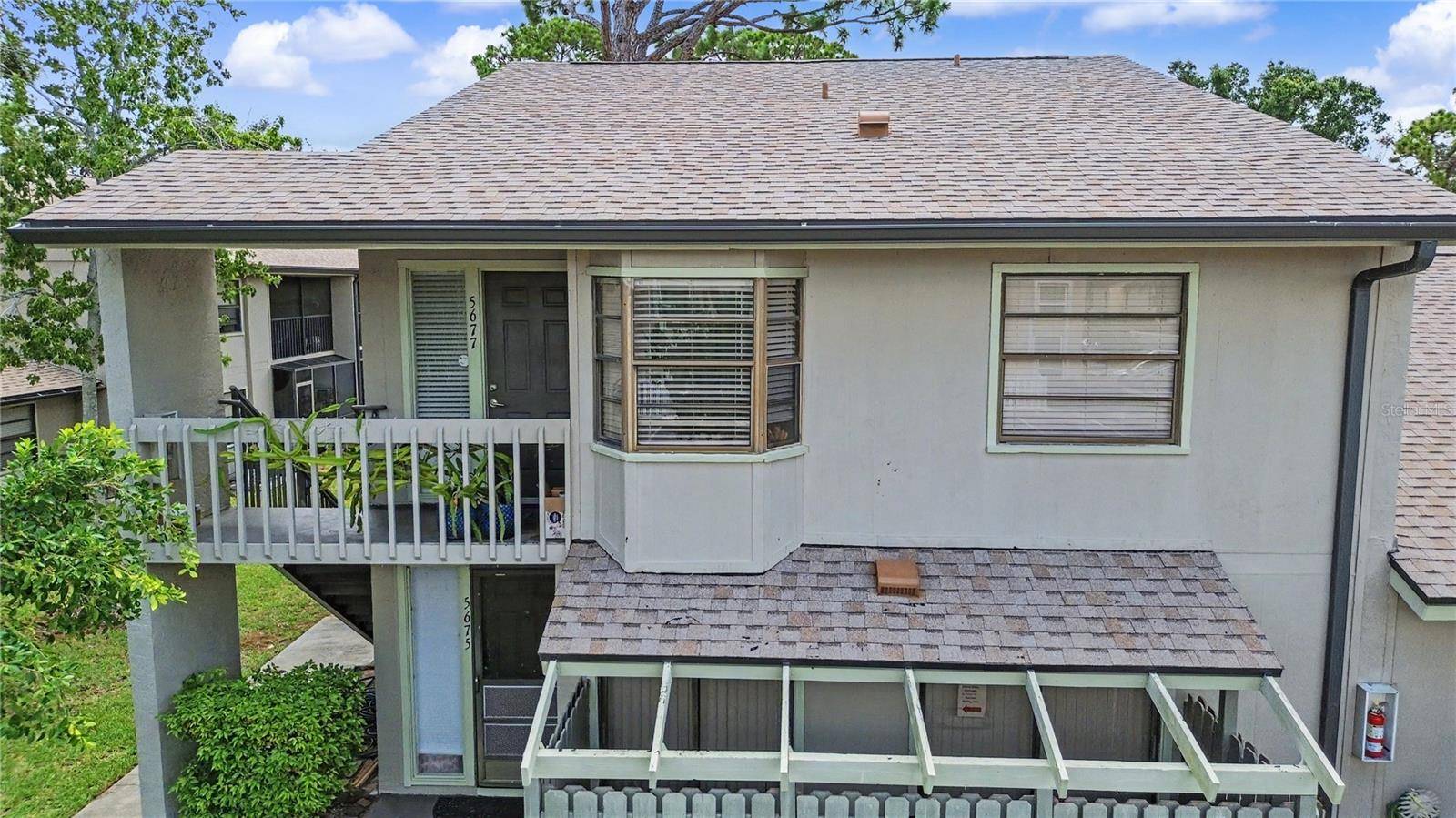 5677 SUMMER SIDE LN #31B, Sarasota, FL 34231