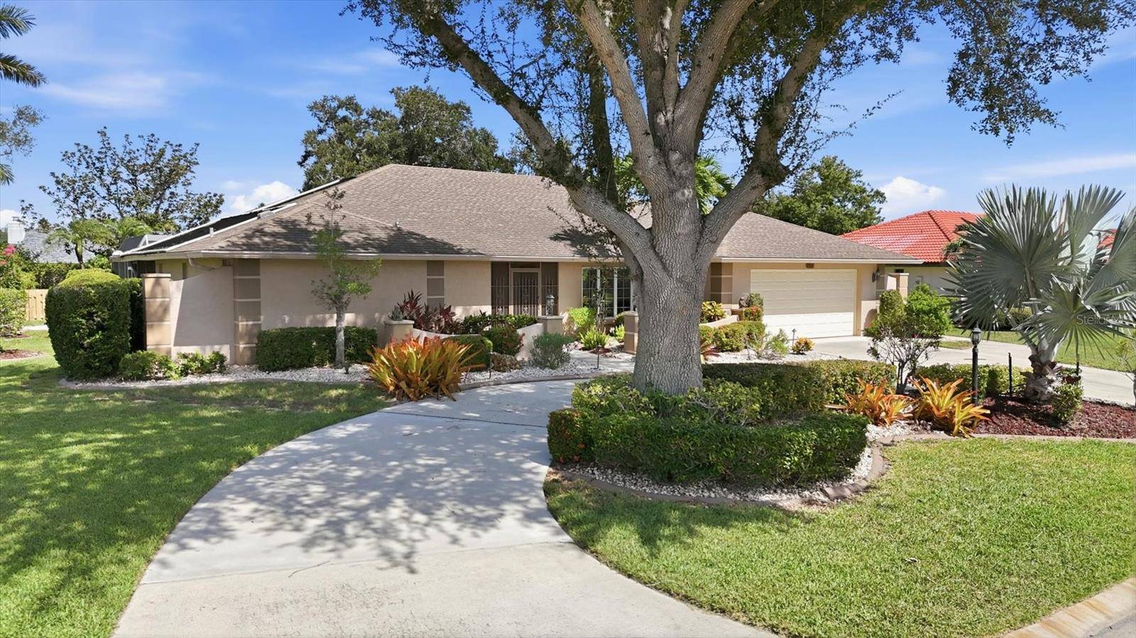 5511 COUNTRY LAKES TRL, Sarasota, FL 34243