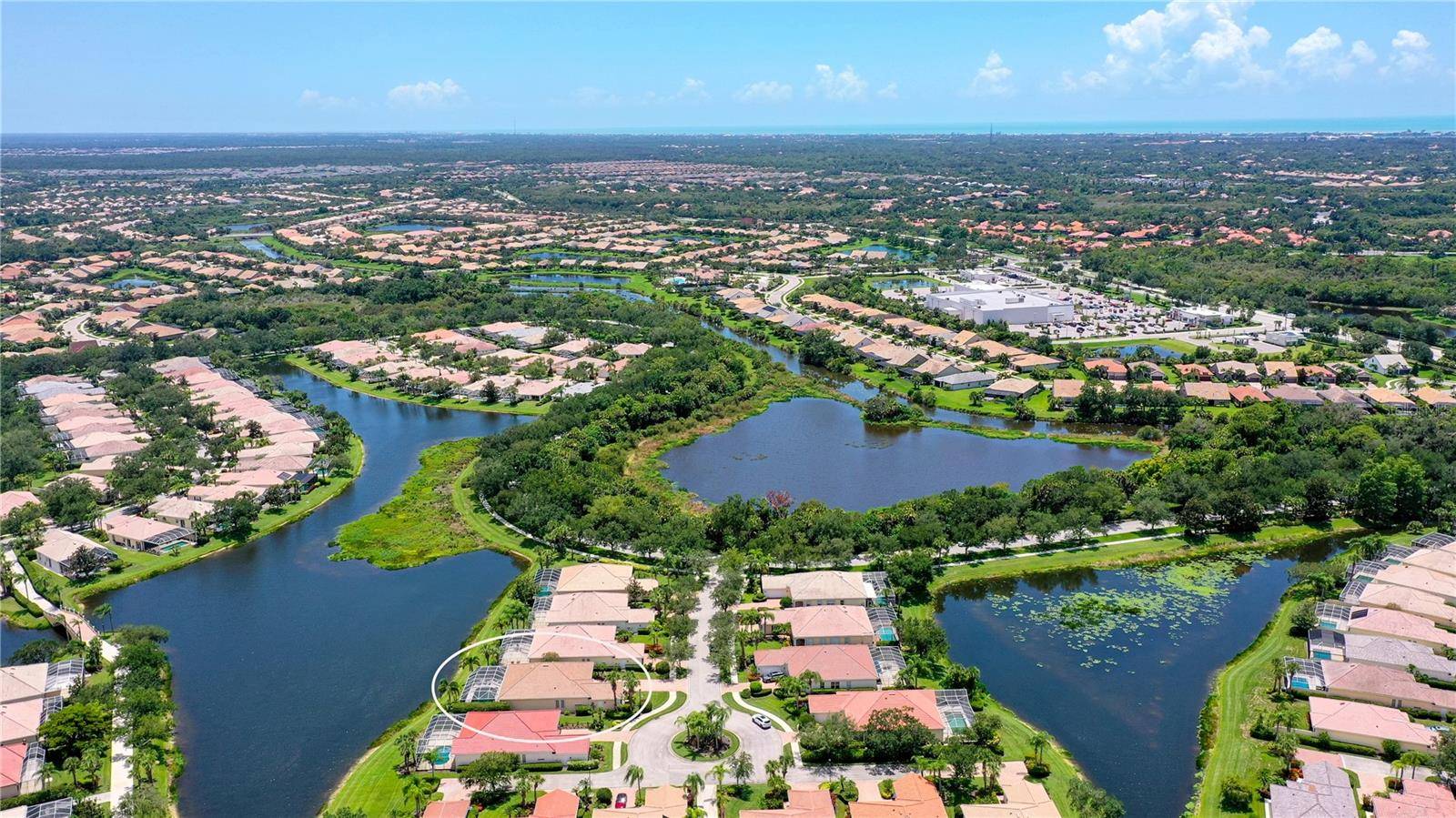 8672 DOLCE LN, Sarasota, FL 34238