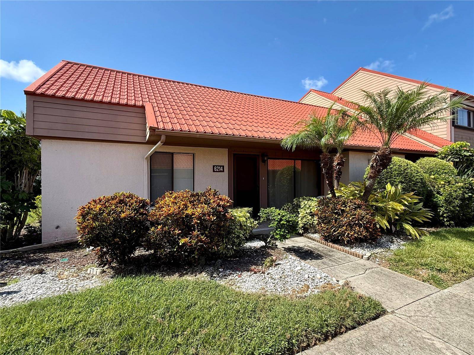 6214 DRAW LN #4, Sarasota, FL 34235