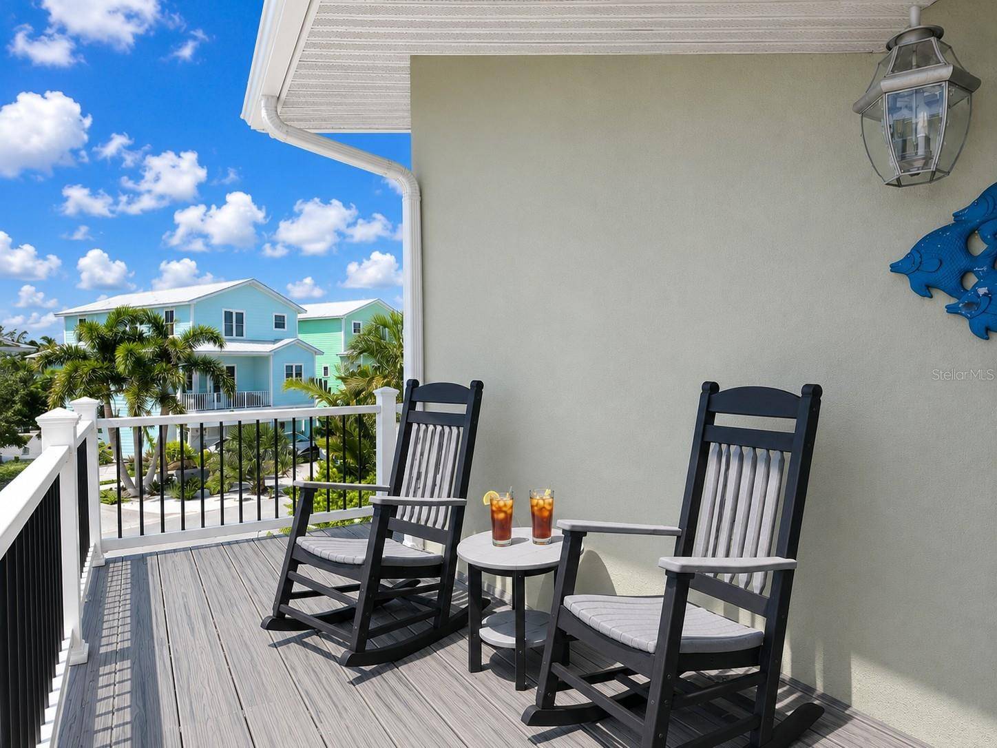 140 50TH ST, Holmes Beach, FL 34217