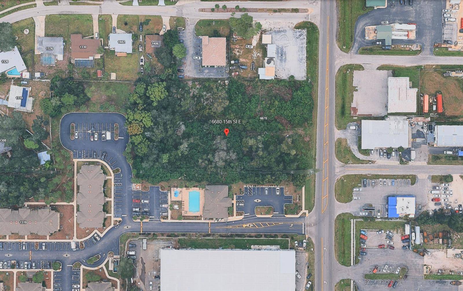 6680 15TH ST E, Sarasota, FL 34243
