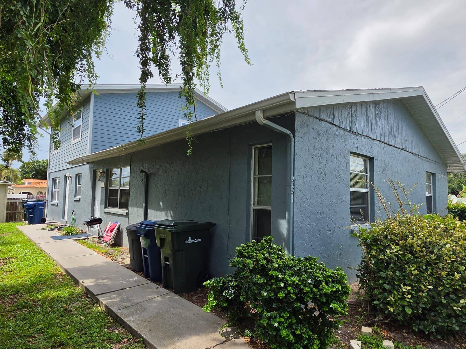 231 NIPPINO TRL E, Nokomis, FL 34275
