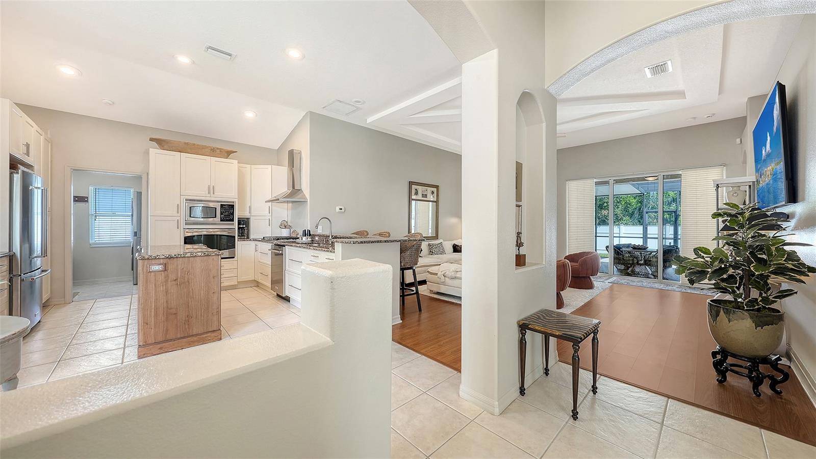 5122 CREEKSIDE TRL, Sarasota, FL 34243