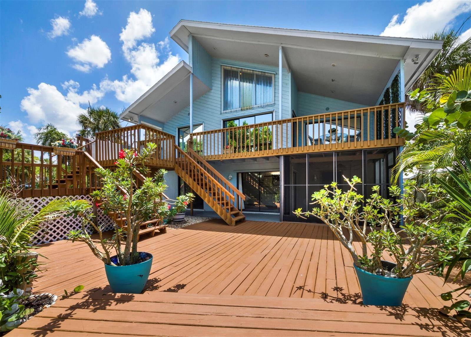 4114 ROBERTS POINT CIR, Sarasota, FL 34242
