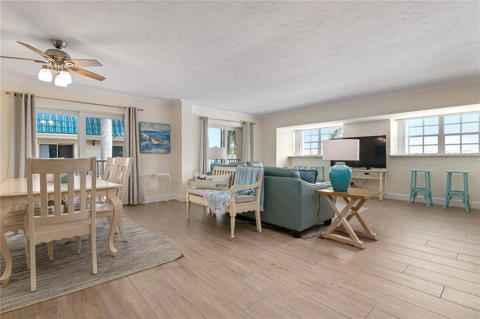 5963 MIDNIGHT PASS RD #332, Sarasota, FL 34242