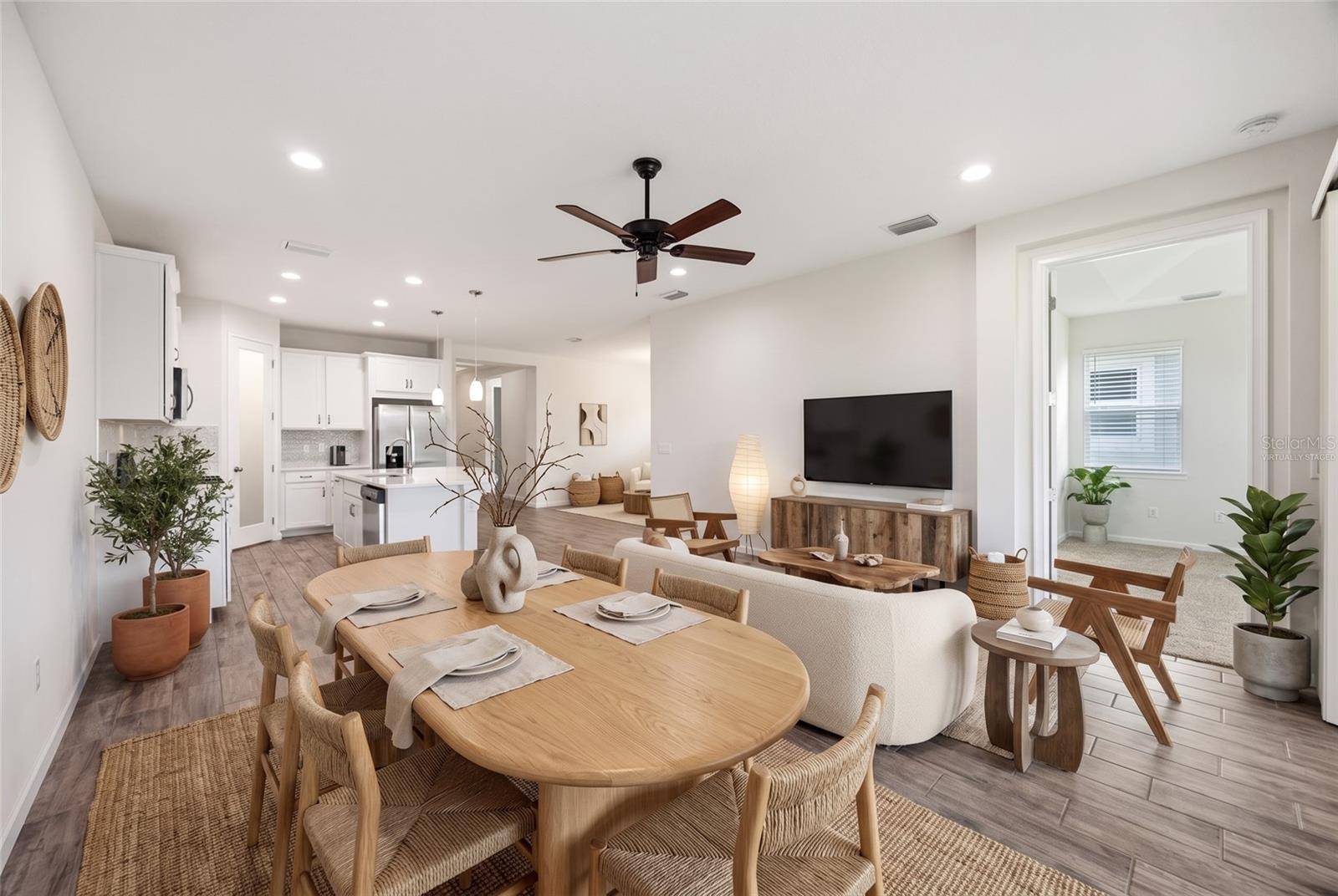 8621 RAIN SONG RD, Sarasota, FL 34238