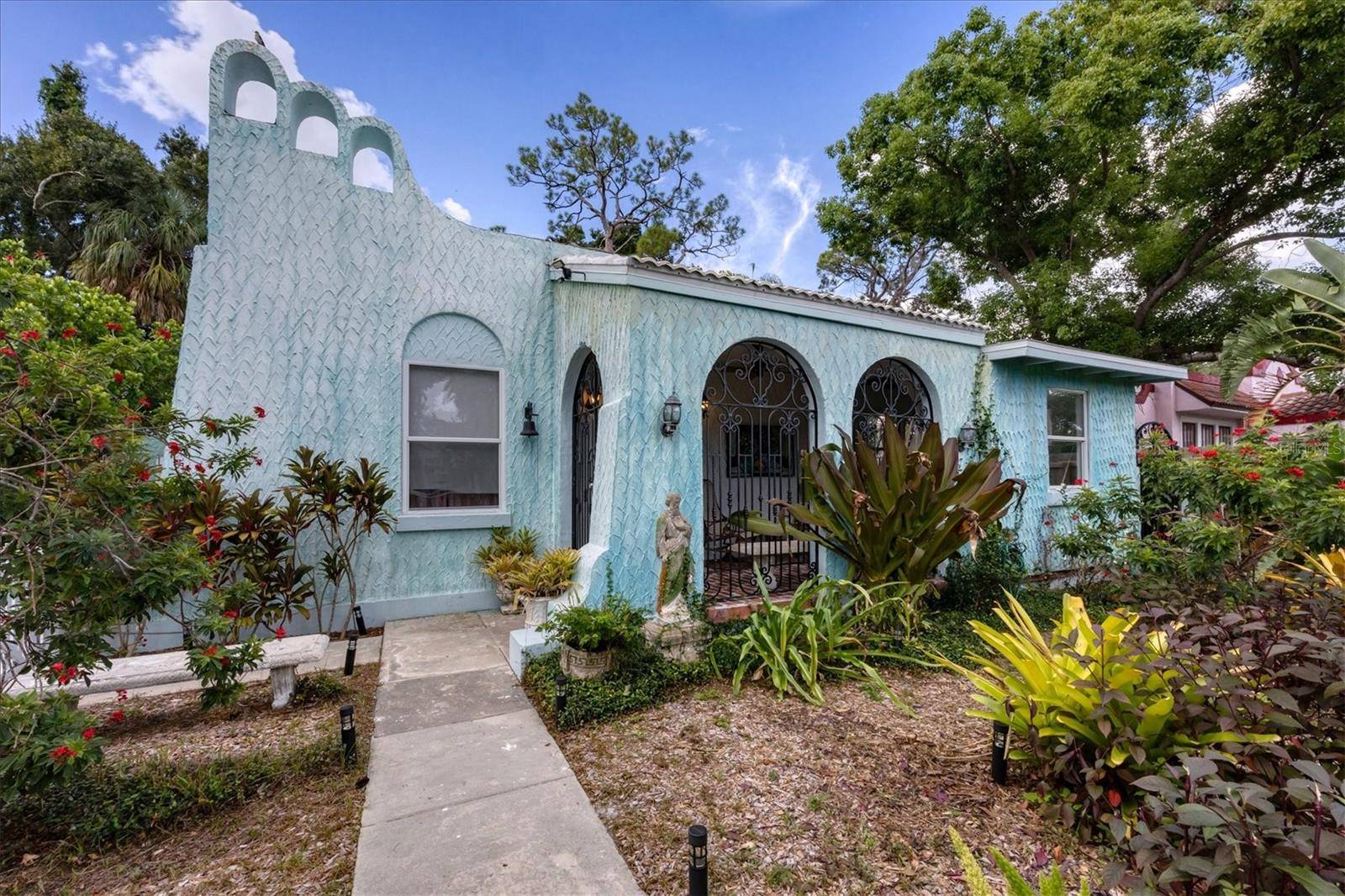 1370 13TH ST, Sarasota, FL 34236
