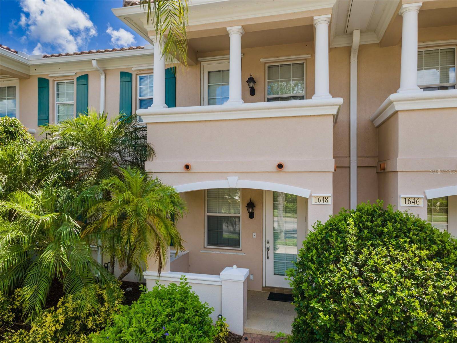 1648 NAPOLI DR W, Sarasota, FL 34232