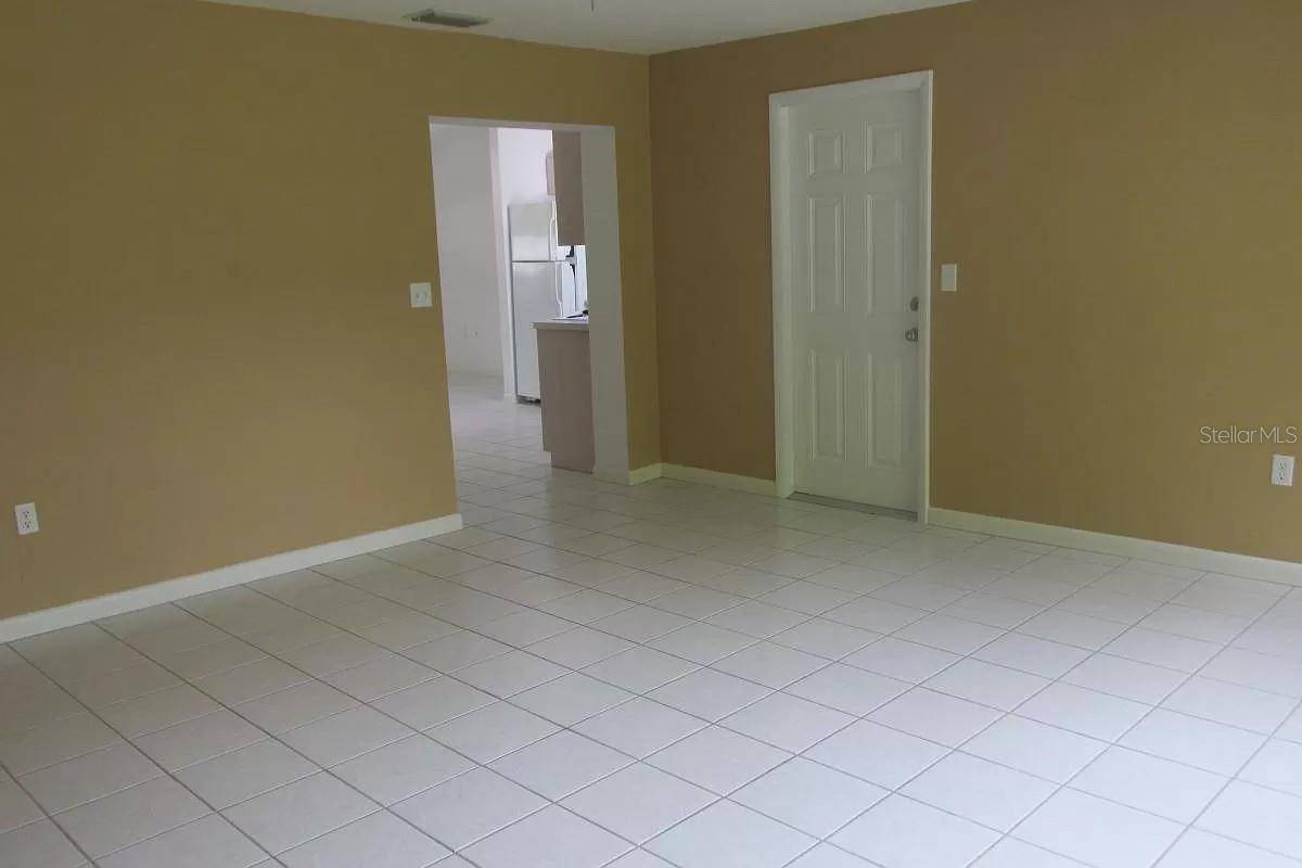 2911 BENTLEY ST, Sarasota, FL 34239