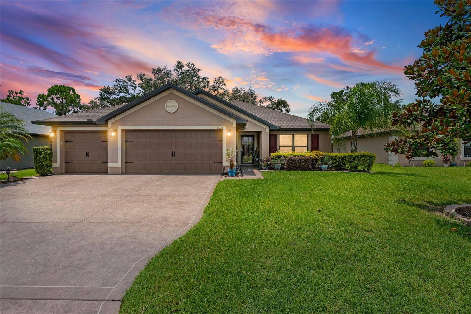 8923 49TH AVE E, Palmetto, FL 34221