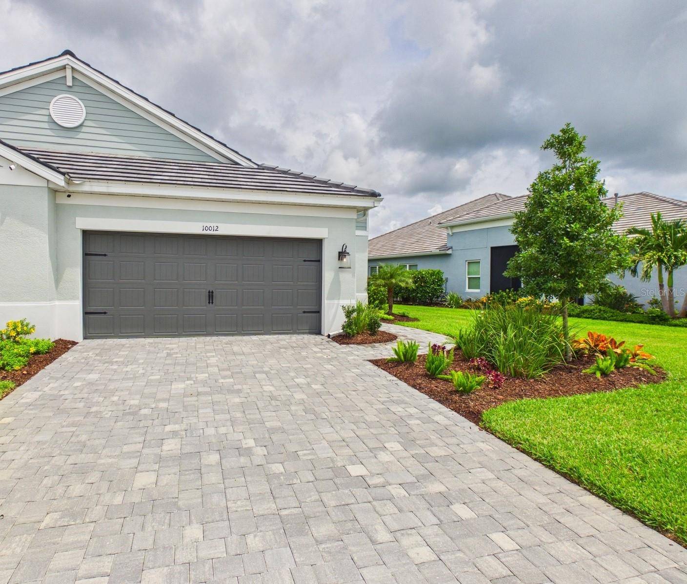 10012 LAKE WALES CIR, Sarasota, FL 34241