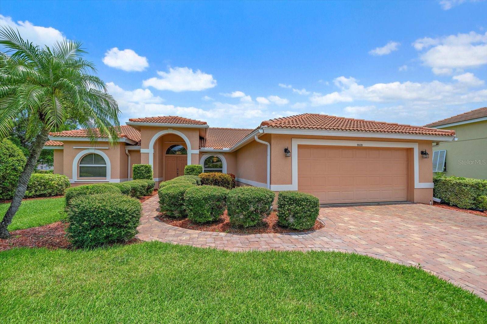 9539 HAWKSMOOR LN, Sarasota, FL 34238