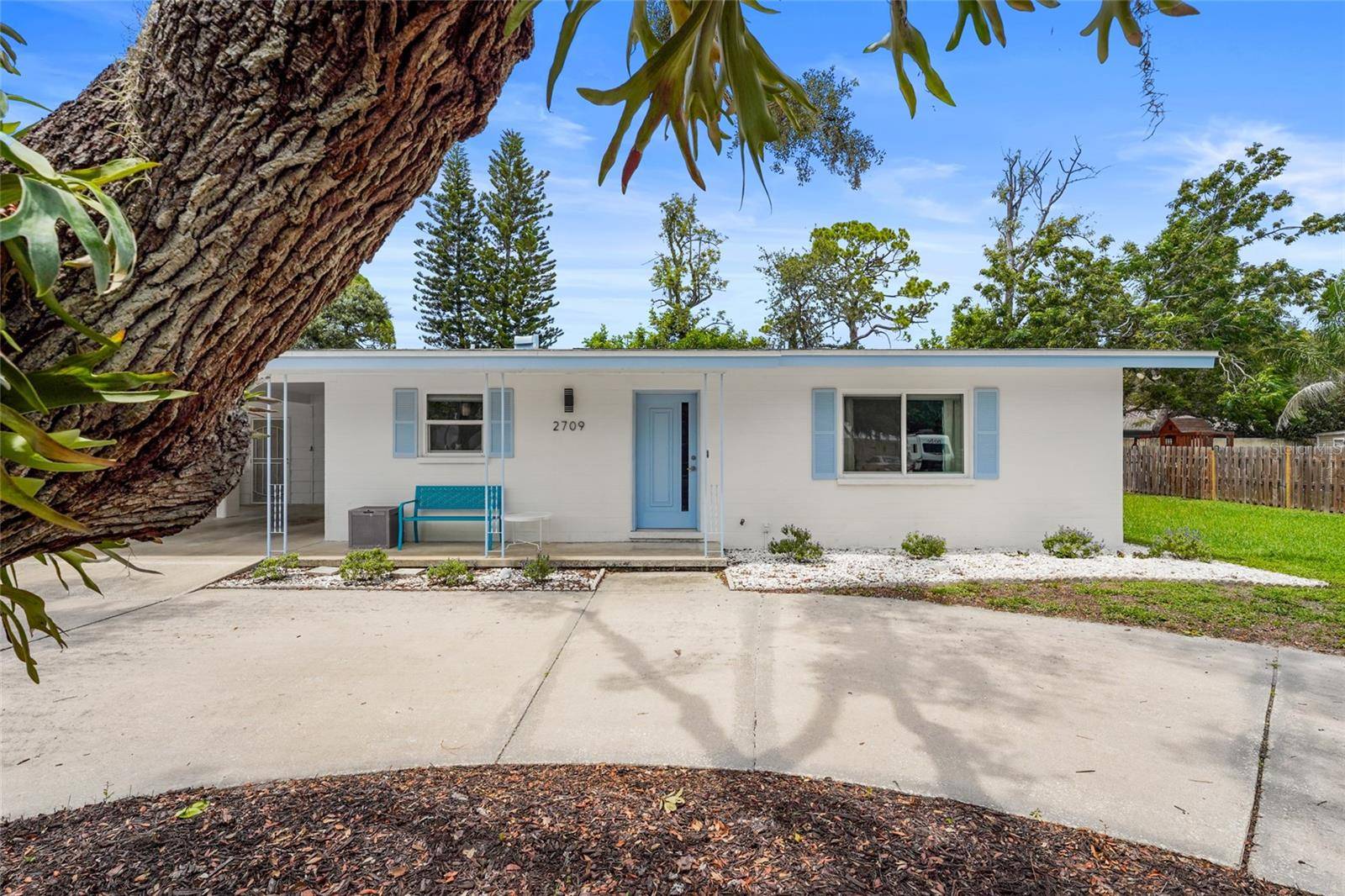 2709 MARLETTE ST, Sarasota, FL 34231