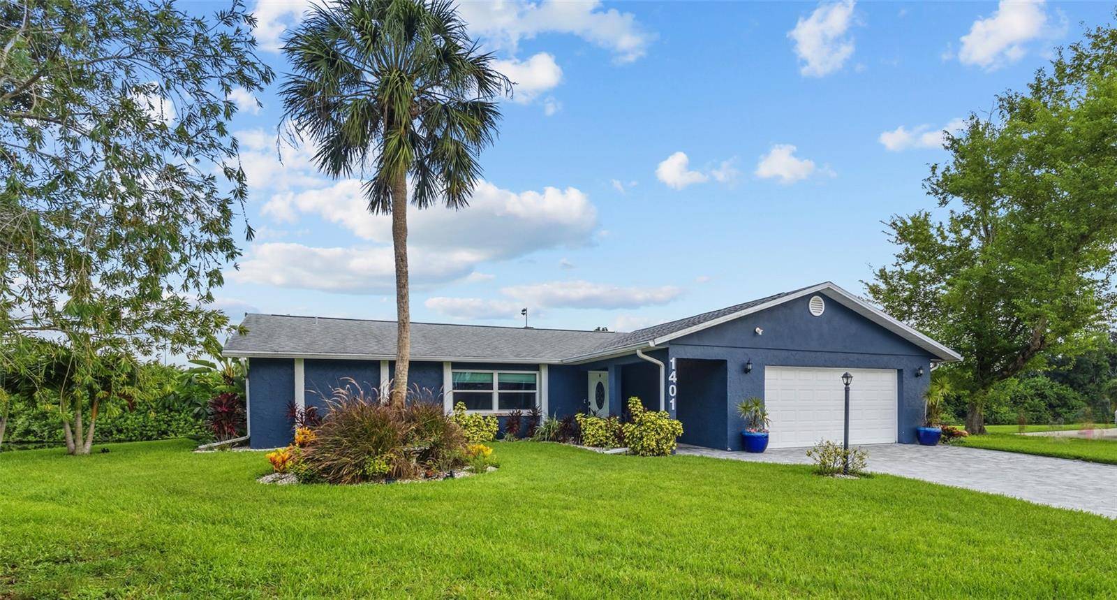 1401 GEORGETOWNE DR, Sarasota, FL 34232