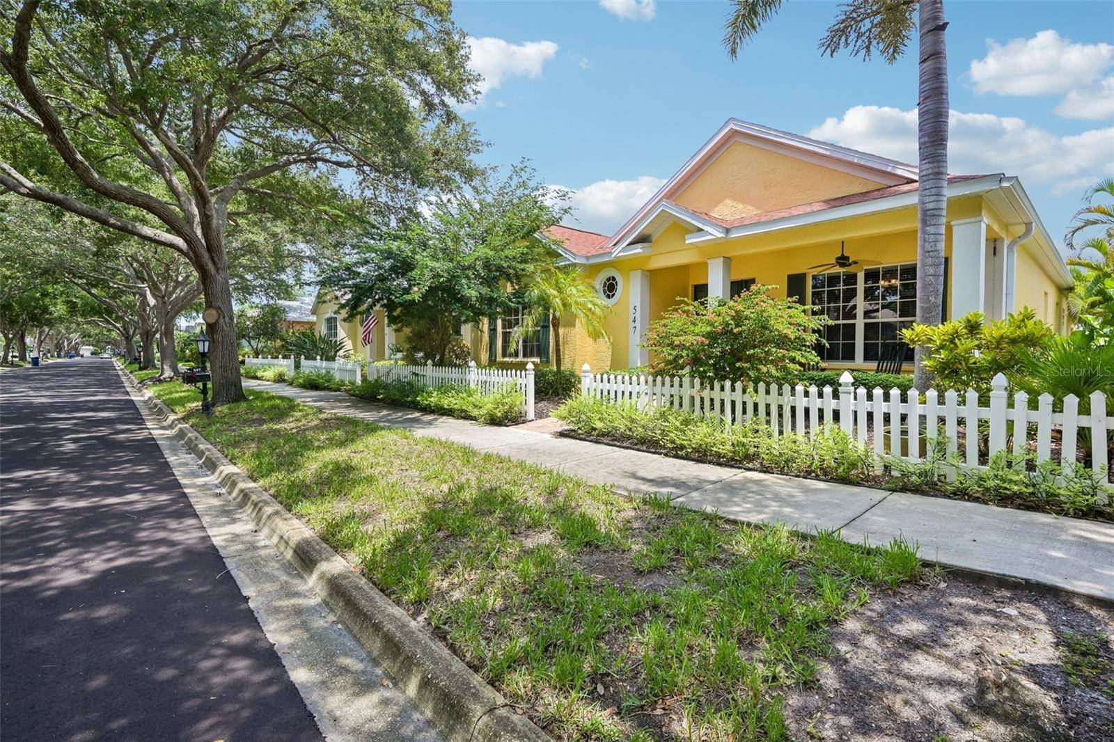 547 MEADOW SWEET CIR, Osprey, FL 34229