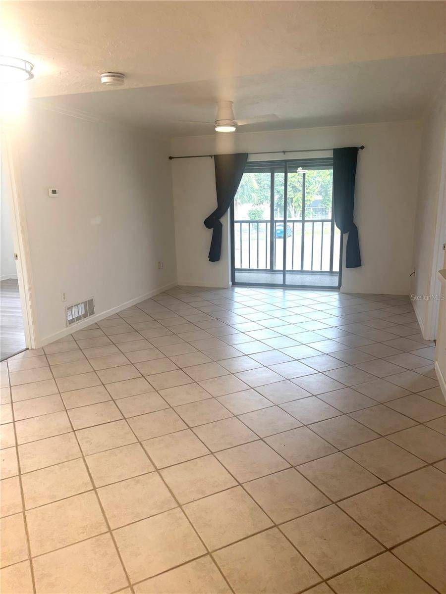 503 ALBEE FARM RD #B28, Venice, FL 34285