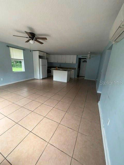 5025 PENVAN AVE, De Leon Springs, FL 32130