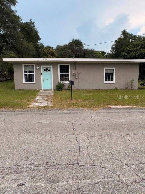 5025 PENVAN AVE, De Leon Springs, FL 32130