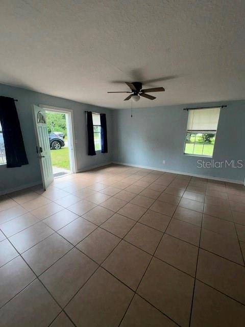 5025 PENVAN AVE, De Leon Springs, FL 32130