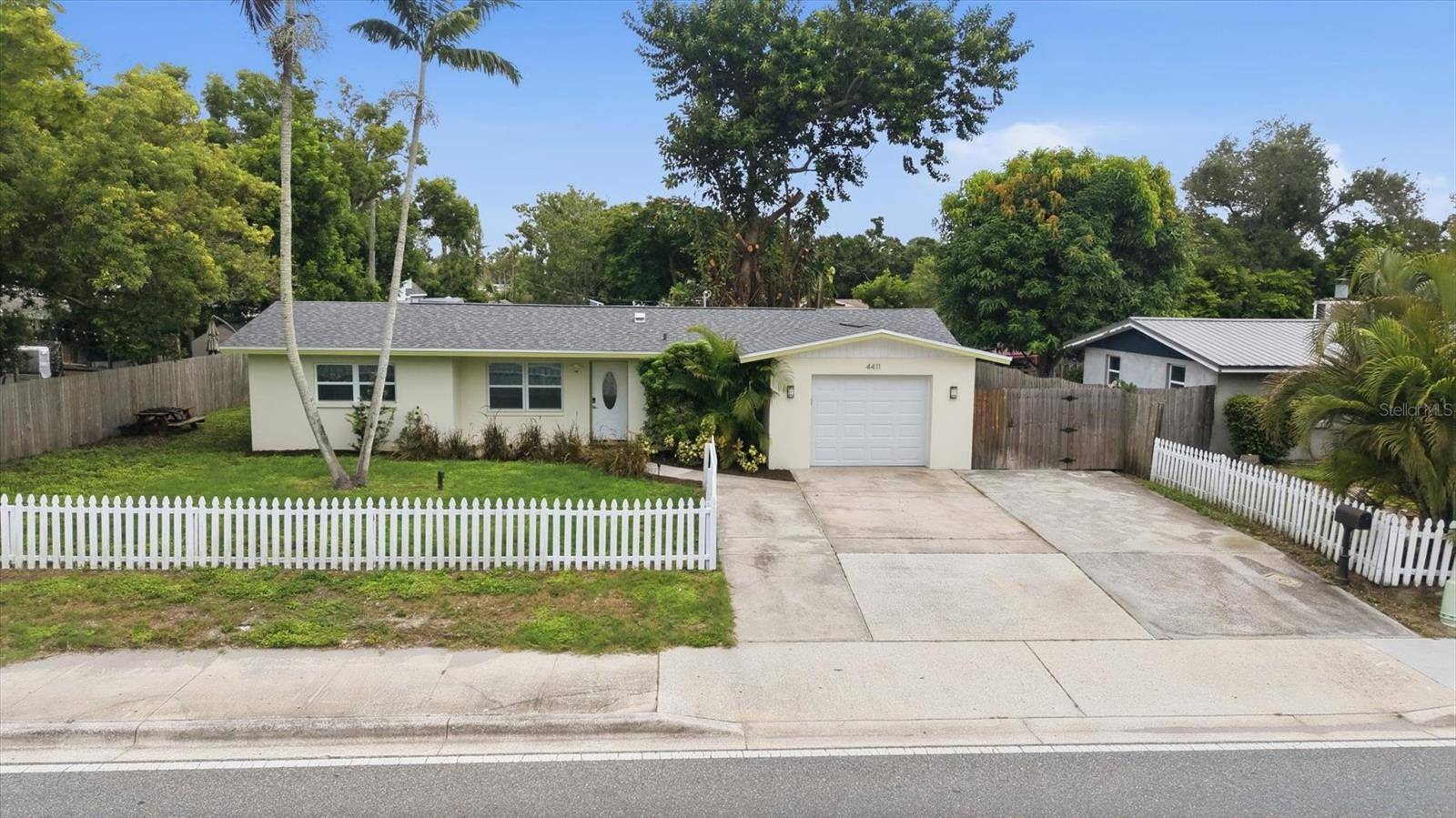 4411 BENEVA RD, Sarasota, FL 34233