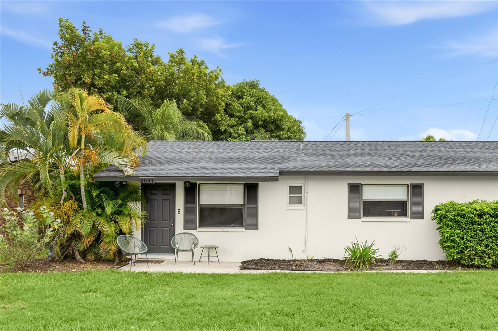 2047 & 2051 FIESTA DR, Sarasota, FL 34231