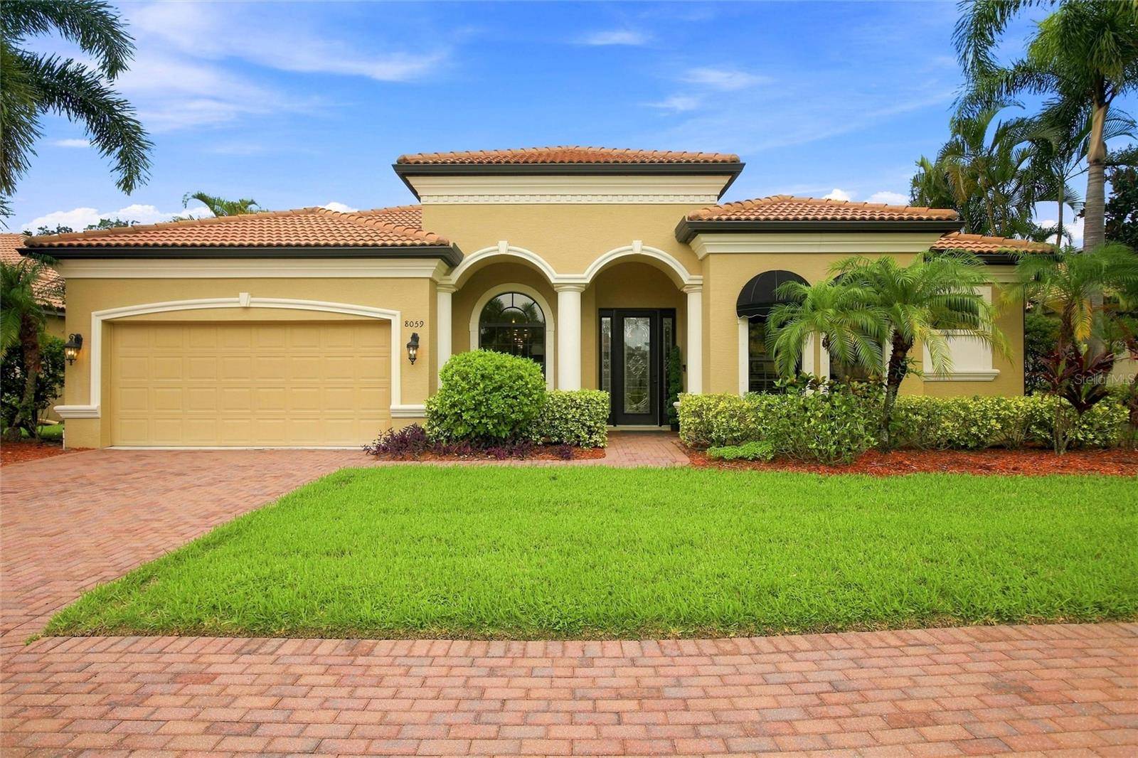 8059 36TH STREET CIR E, Sarasota, FL 34243