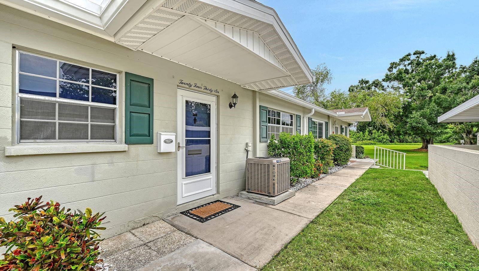 2436 GOLF COURSE DR #707, Sarasota, FL 34234