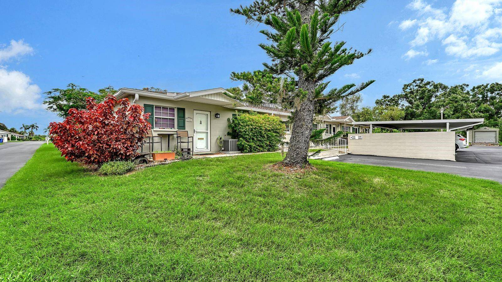 2436 GOLF COURSE DR #707, Sarasota, FL 34234