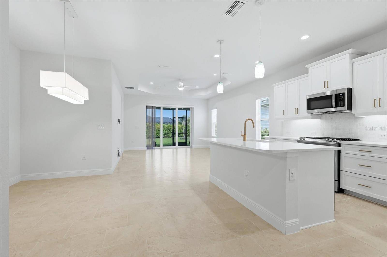 2605 STAR APPLE WAY, Sarasota, FL 34240