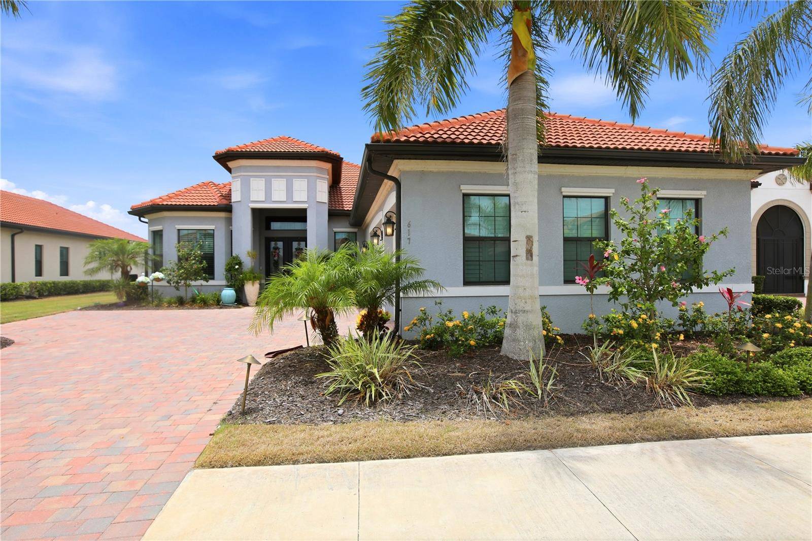 617 MARAVIYA BLVD, Nokomis, FL 34275