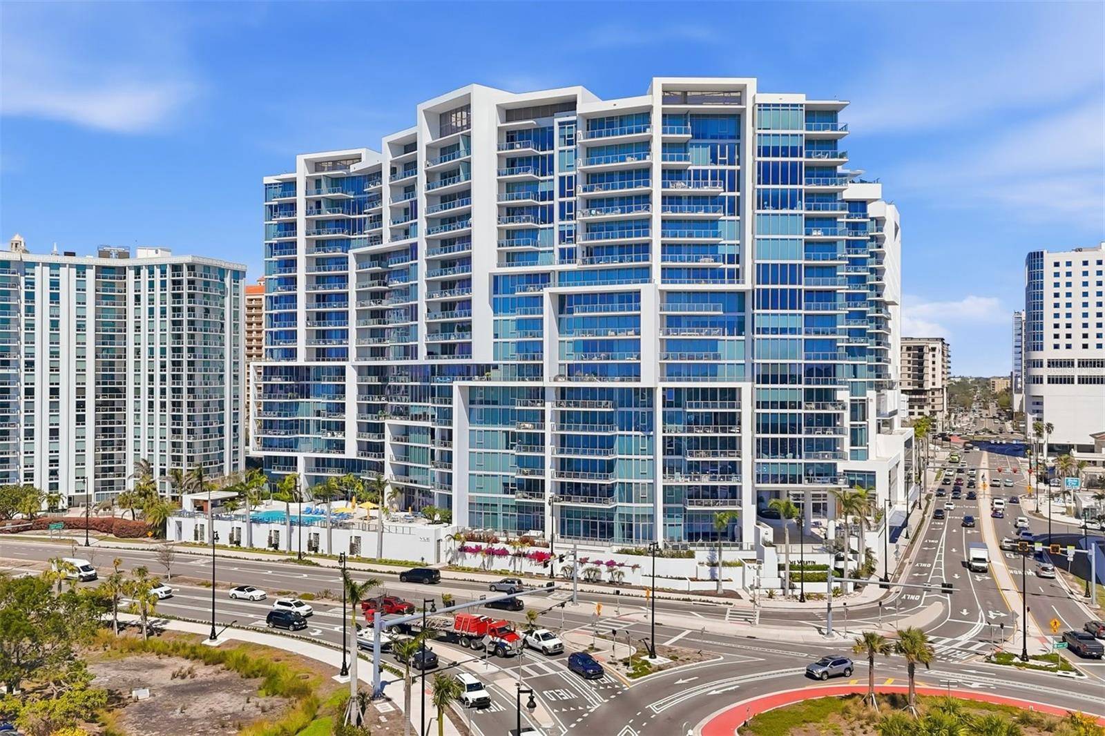 1155 N GULFSTREAM AVE #807, Sarasota, FL 34236