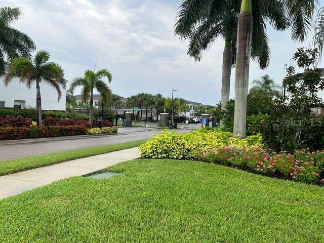 6445 BAYTOWN DR, Sarasota, FL 34240