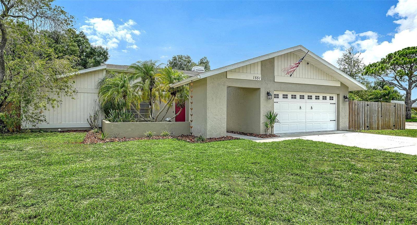 1551 GEORGETOWNE LN, Sarasota, FL 34232