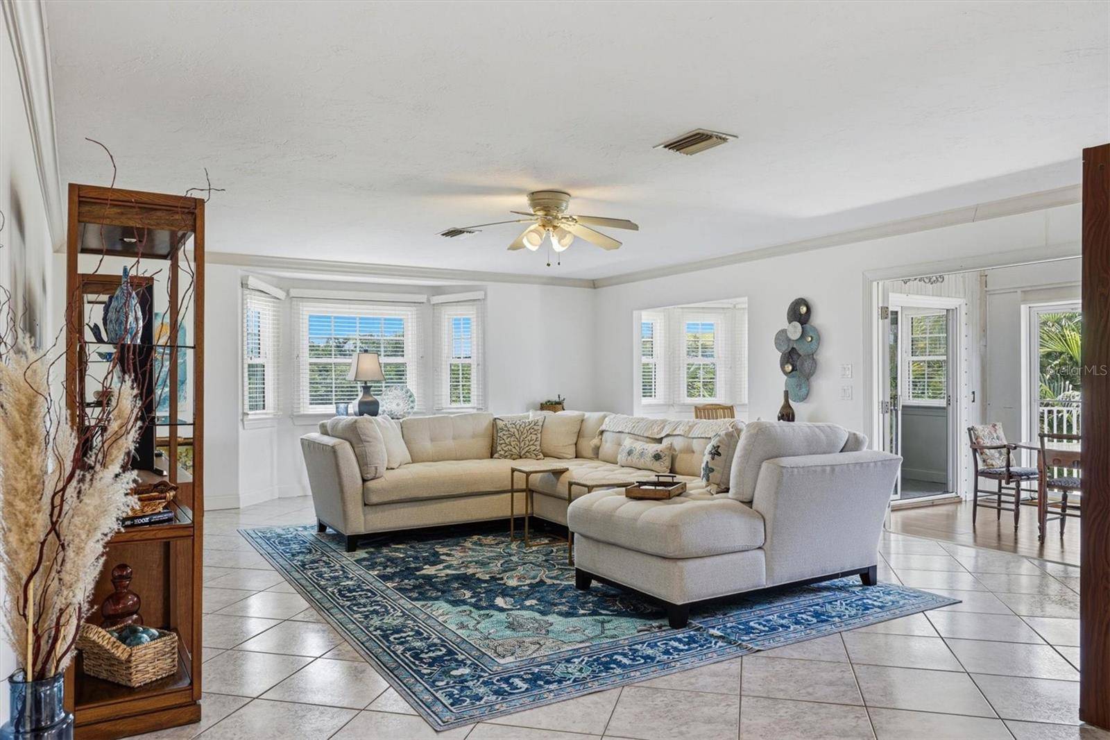 505 59TH ST, Bradenton Beach, FL 34217