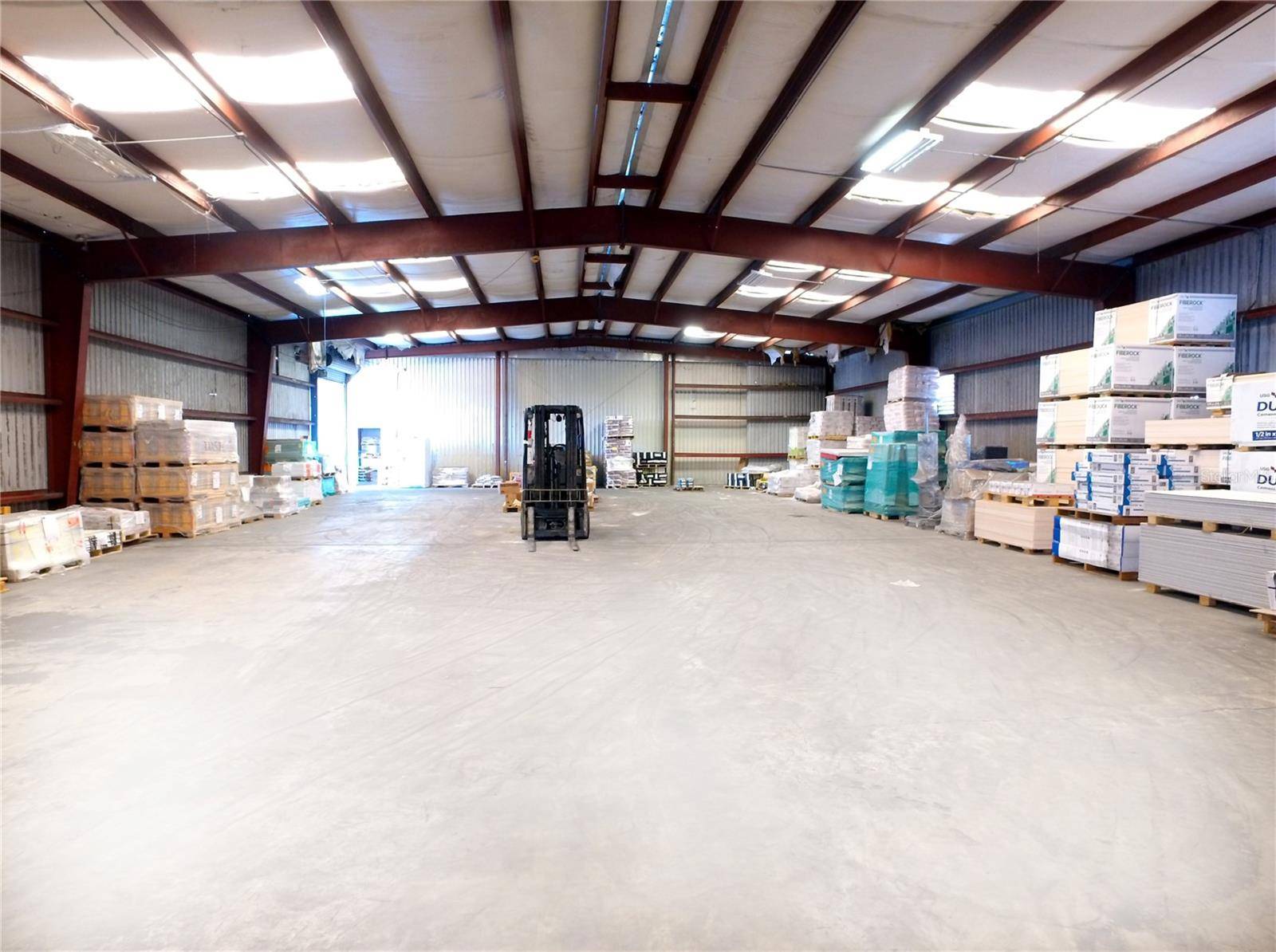 4500 CARMICHAEL AVE #Building 2, Sarasota, FL 34234